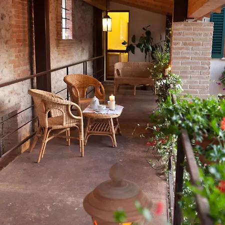 Casa Zia Cianetta Residenza Di Campagna Country house Capodacqua (Foligno)