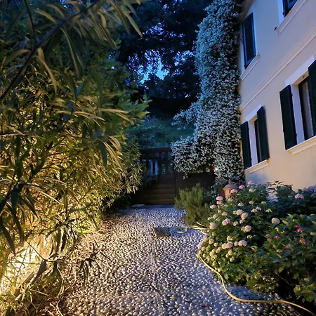 منزل ريفي Casa Zia Cianetta Residenza Di Campagna *
