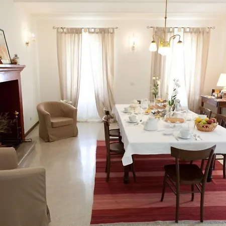 Casa Zia Cianetta Residenza Di Campagna Kır Evi Capodacqua (Foligno)