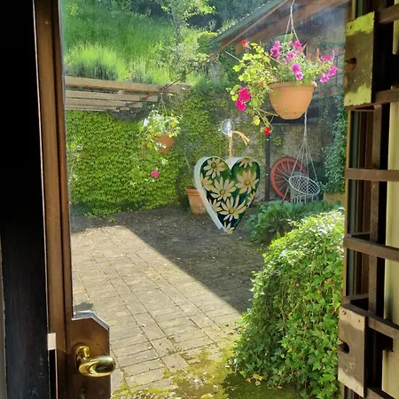 Casa Zia Cianetta Residenza Di Campagna Capodacqua (Foligno)